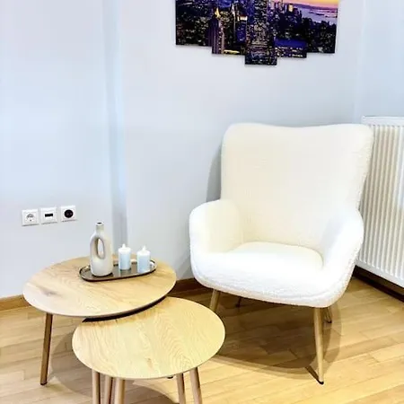 Luxury Elliniko Apartment
